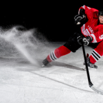 O hóquei como cultura revela sua força no Canadá, EUA e Europa, onde o esporte integra identidade e tradição, comenta Matheus Vinicius Voigt.