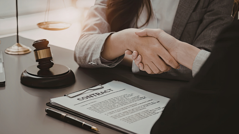 Gilmar Stelo e Stelo Advogados Associados mostram como a organização dos contratos reduz riscos e melhora a previsibilidade empresarial.