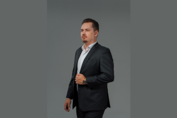 Daniel Mors